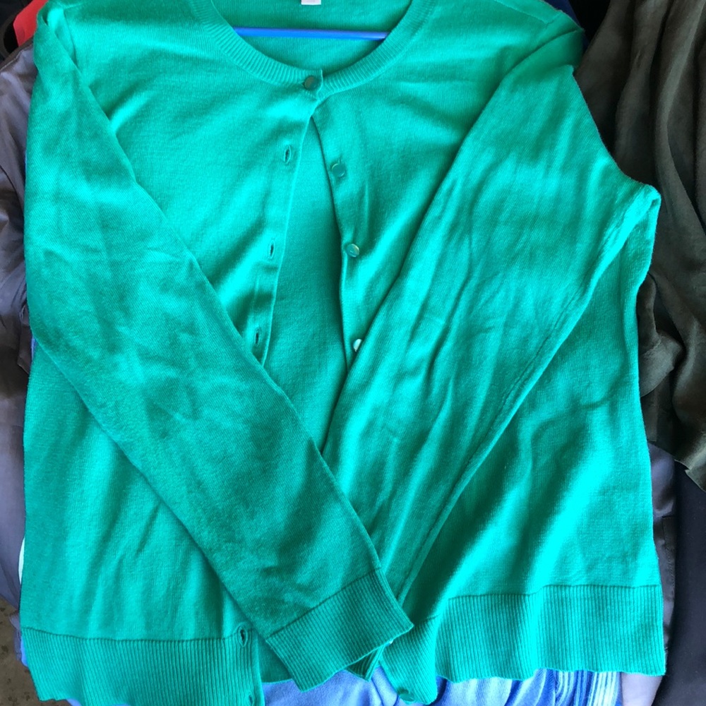 Green cardigan sz XL New York&Company.Make offer!